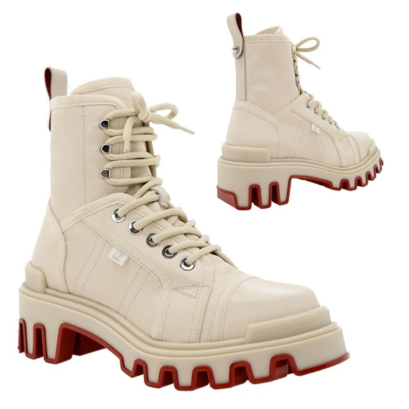 Christian Louboutin Panaroot Dune Woman’s Combat Boots Size 38 US New